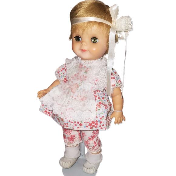 12" Vintage Sweet Little Toddler Doll 12 8 V are on her back - Picture 2 of 10